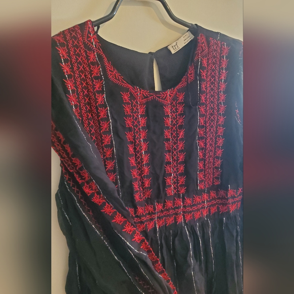 Embroiderd dress